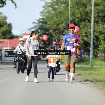 Runner Photo 8006678