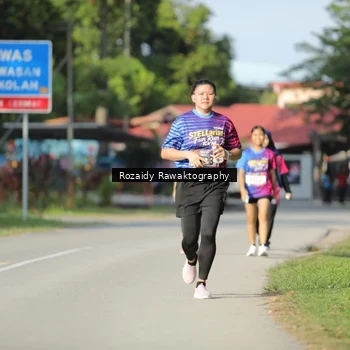 Runner Photo 8006682