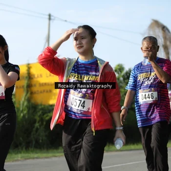 Runner Photo 8006688