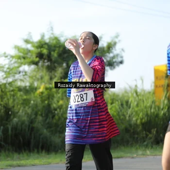Runner Photo 8006691