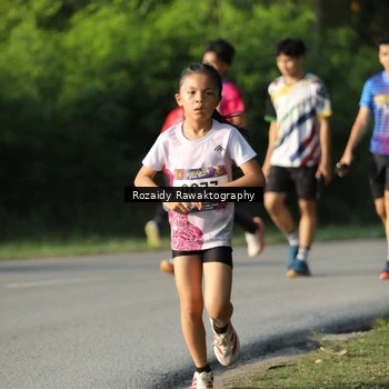 Runner Photo 8006694