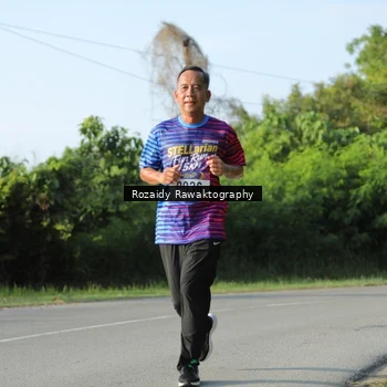 Runner Photo 8006713