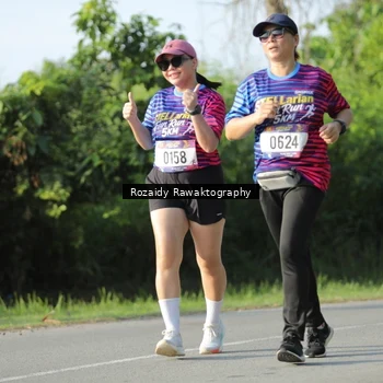 Runner Photo 8006743