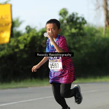 Runner Photo 8006755