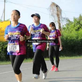 Runner Photo 8006768