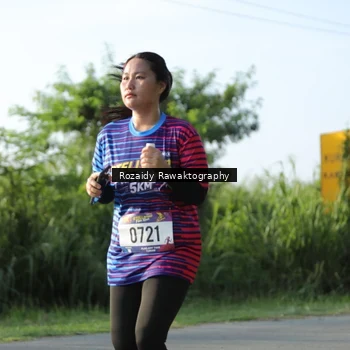 Runner Photo 8006780