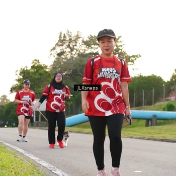 Runner Photo 8006836