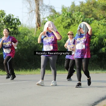 Runner Photo 8006844