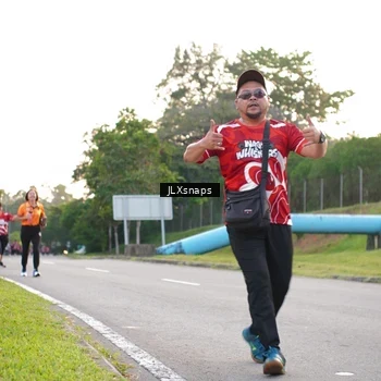 Runner Photo 8006858