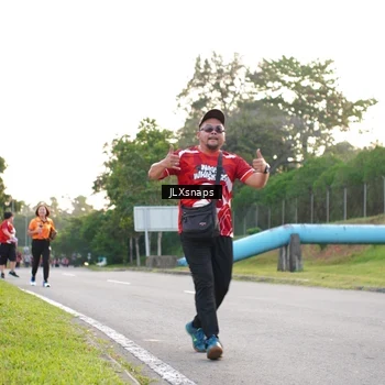 Runner Photo 8006859