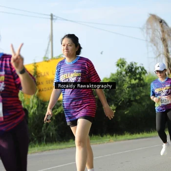 Runner Photo 8006863