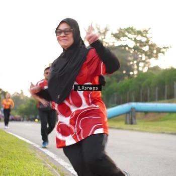 Runner Photo 8006864