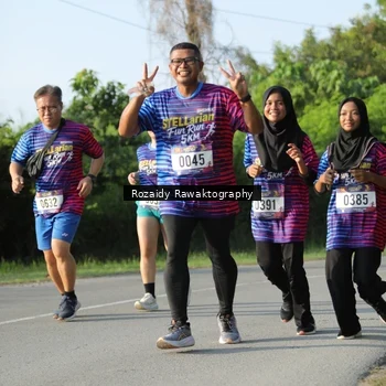 Runner Photo 8006870