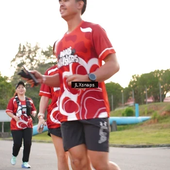 Runner Photo 8006882