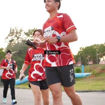 Runner Photo 8006885