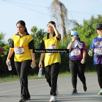 Runner Photo 8006902