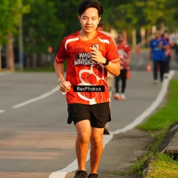 Runner Photo 8006907