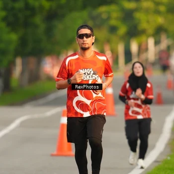 Runner Photo 8006912