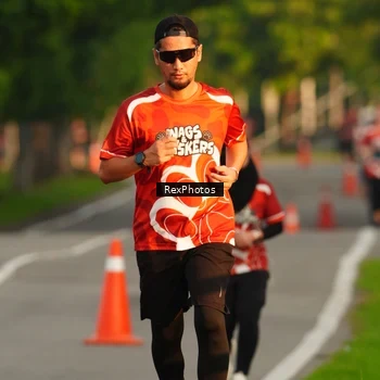 Runner Photo 8006921