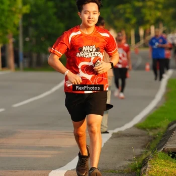 Runner Photo 8006926