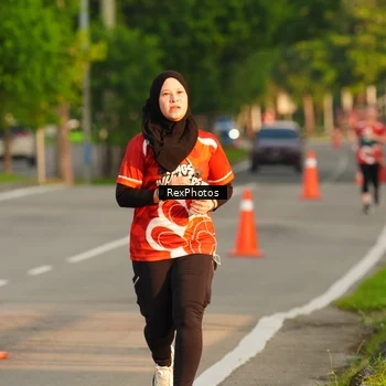 Runner Photo 8006930