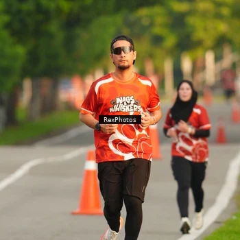 Runner Photo 8006931