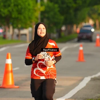 Runner Photo 8006935