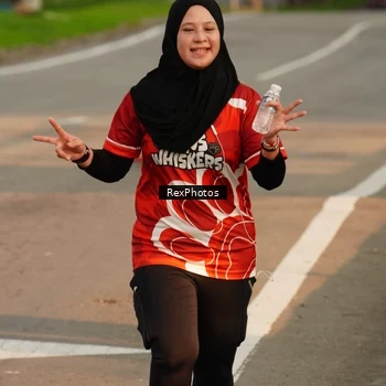 Runner Photo 8006940