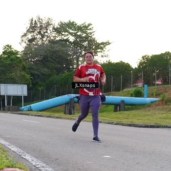 Runner Photo 8006943