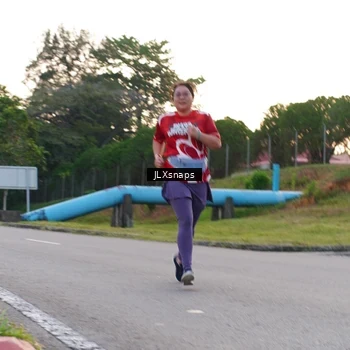 Runner Photo 8006950