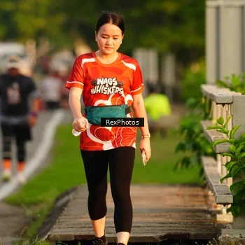 Runner Photo 8006975