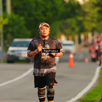 Runner Photo 8007004