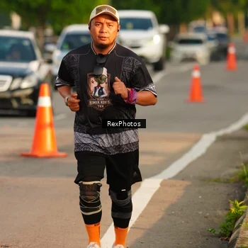 Runner Photo 8007008
