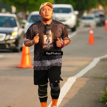Runner Photo 8007010