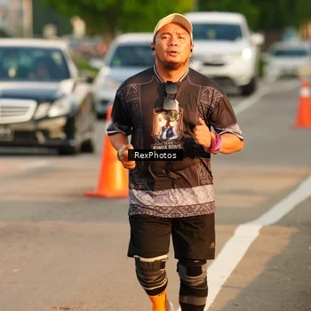 Runner Photo 8007012
