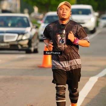 Runner Photo 8007013