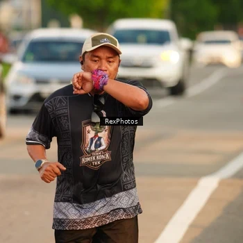 Runner Photo 8007016