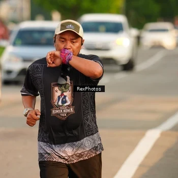 Runner Photo 8007017