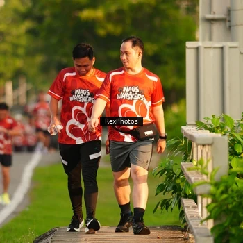 Runner Photo 8007021