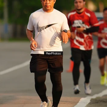 Runner Photo 8007031