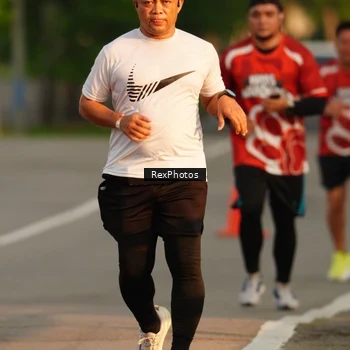 Runner Photo 8007032