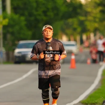 Runner Photo 8007038