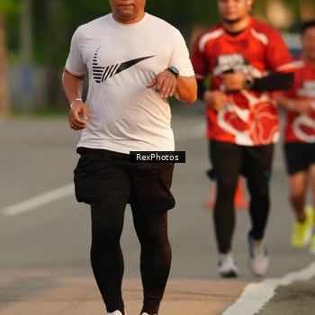Runner Photo 8007039