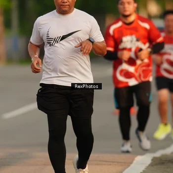 Runner Photo 8007040