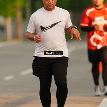 Runner Photo 8007041