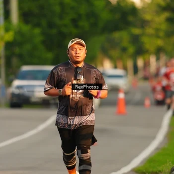 Runner Photo 8007042
