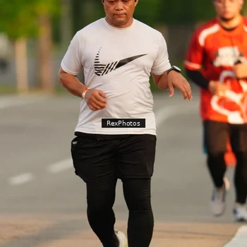 Runner Photo 8007043