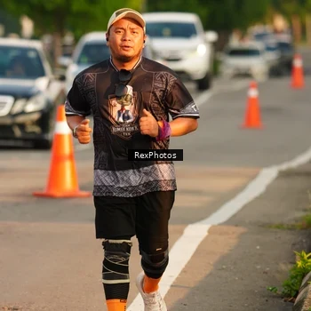 Runner Photo 8007052