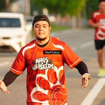 Runner Photo 8007053