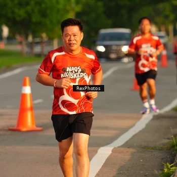 Runner Photo 8007055